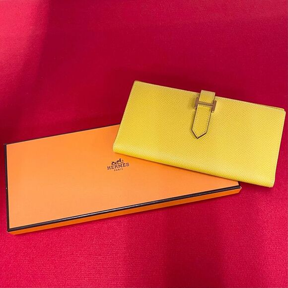 Hermes Epsom Leather Bearn Wallet - Picture 1 of 6